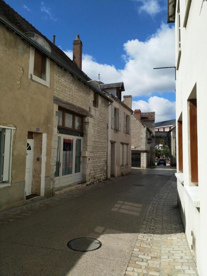 Studio Bourbon La Roche-Posay Exterior foto